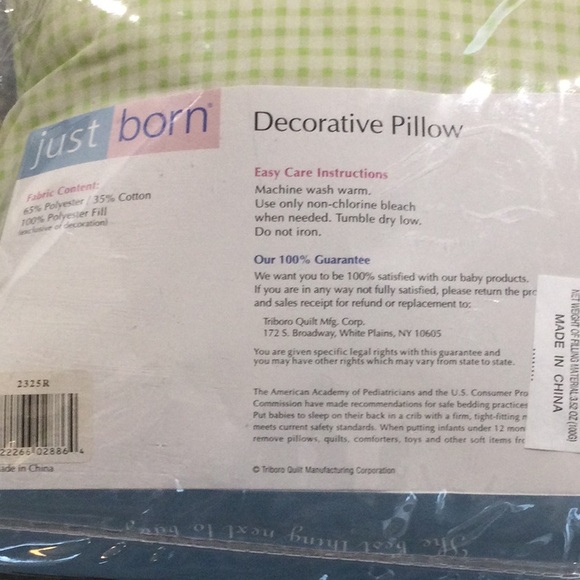 🦒🐒Set of three “Just Born” baby nursery diaper stacker, pillow, wall hangings. - Picture 8 of 10